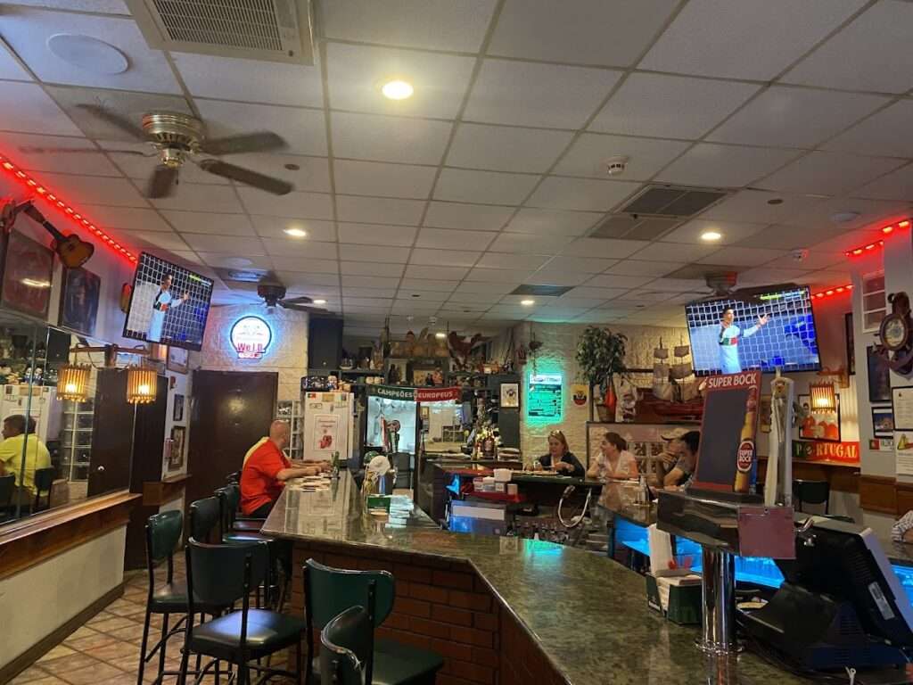 O Pinheirinho banner